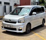 TOYOTA VOXY FOR SALE-0784275870